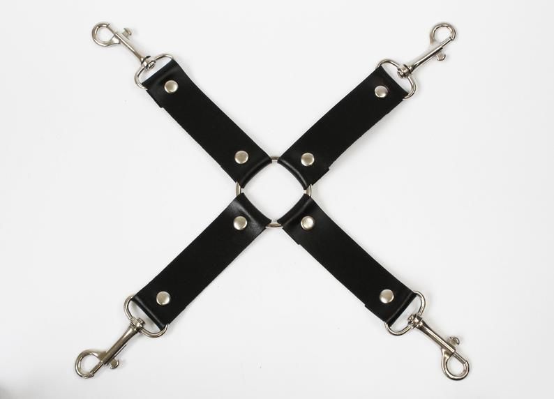 SO3423 Хрестовина Feral Feelings - 4 Way Connector, натуральна шкіра, чорна