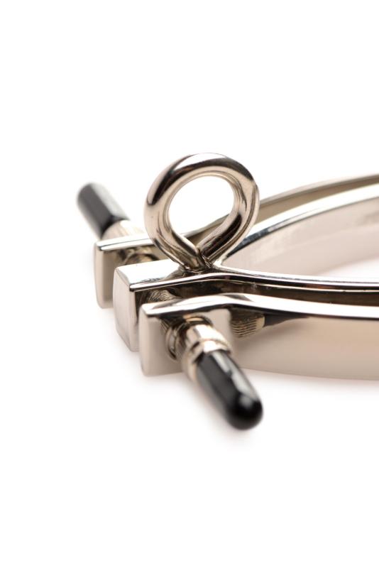 SO8797 Затискач для статевих губ з повідцем Master Series Pussy Tugger Adjustable Vagina Clamp with Chain
